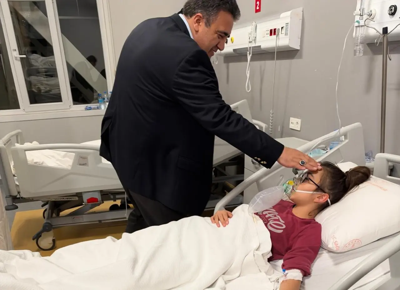 AK Parti Kahramanmaraş’tan Hastanedeki Öğrencilere Ziyaret 2