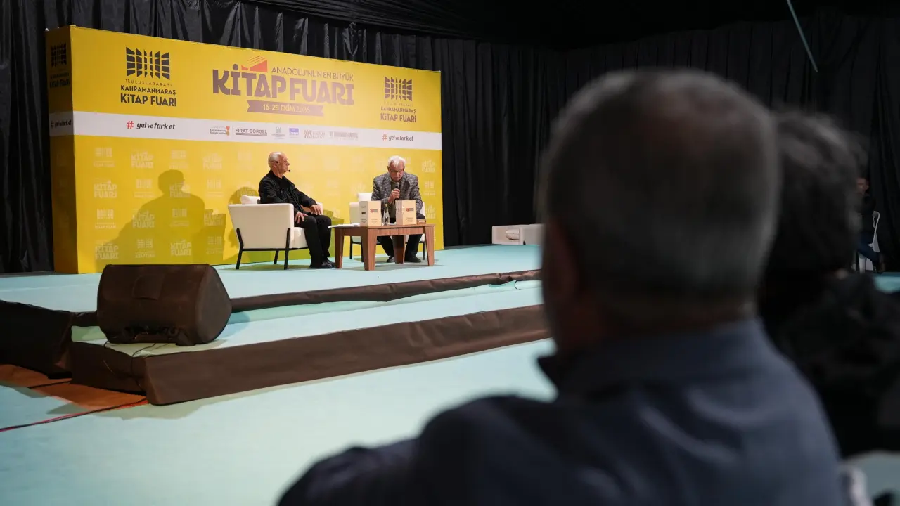 Bahaettin Karakoç Kitap Fuarı’nda Şiirleriyle Hatırlandı 1