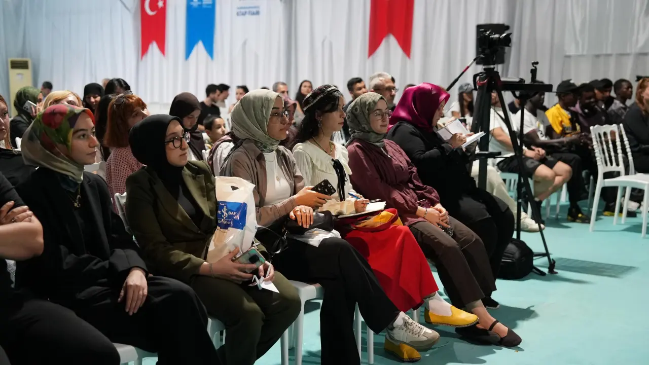 Kahramanmaraş Kitap Fuarında Üç Ülkeden Yazarlarla Buluşma 1