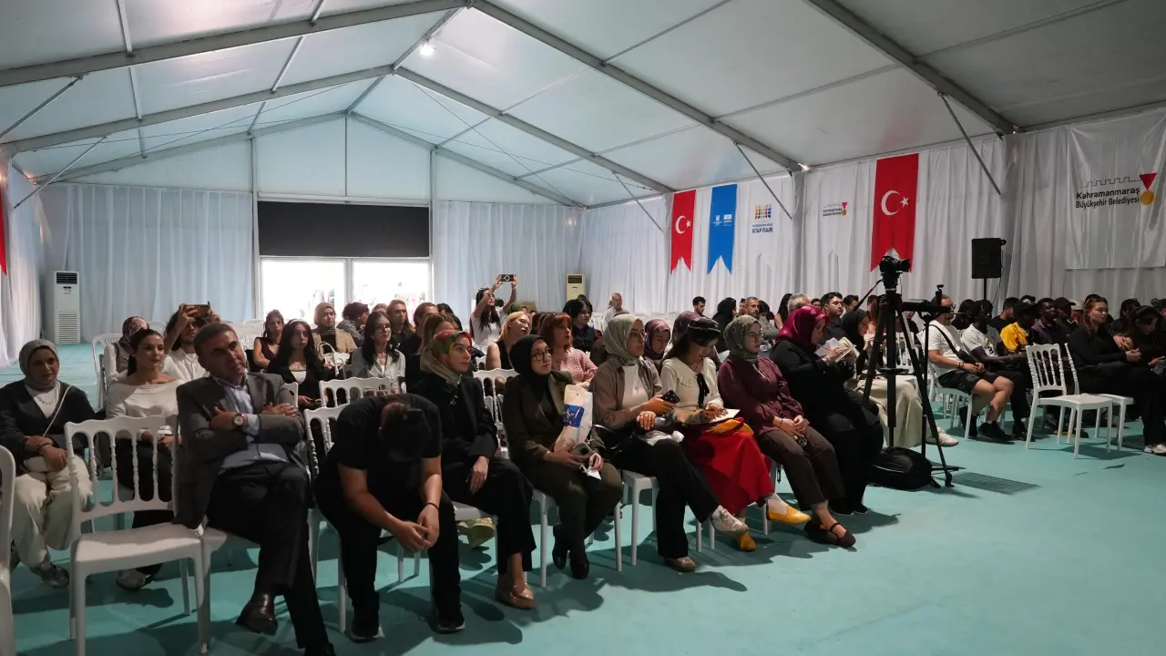 Kahramanmaraş Kitap Fuarında Üç Ülkeden Yazarlarla Buluşma 6