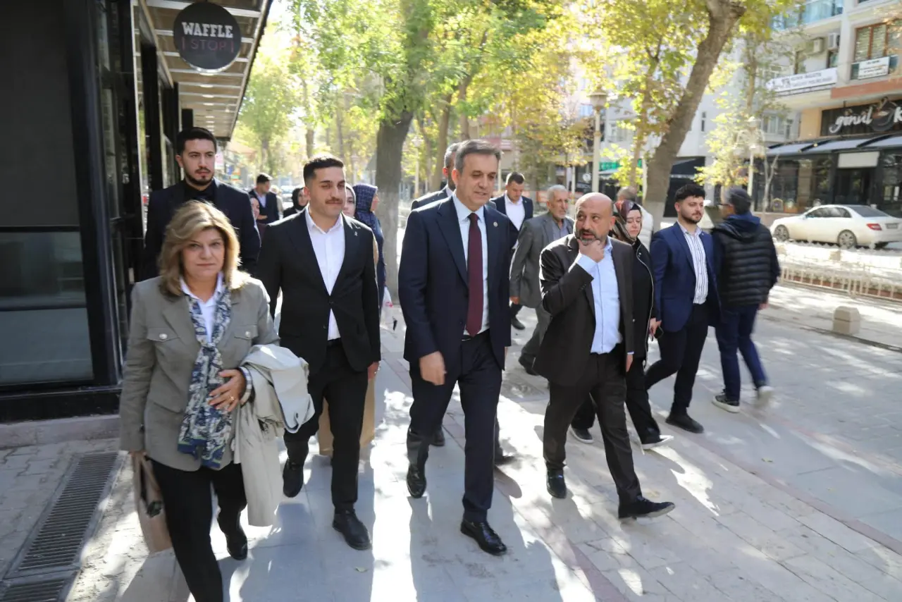 Kahramanmaraş Milletvekili Kurt’tan Battalgazi Ziyareti 5