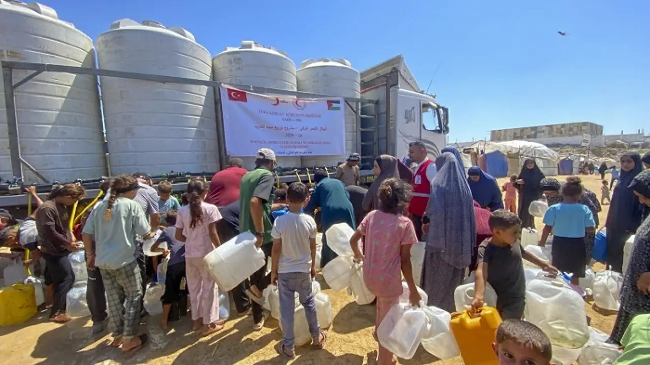 Türk Kızılay’dan Gazze’ye 25 Bin Tonu Aşkın İnsani Yardım 4