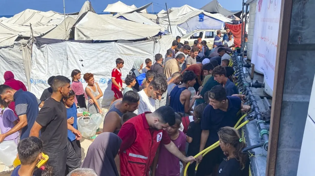 Türk Kızılay’dan Gazze’ye 25 Bin Tonu Aşkın İnsani Yardım 3