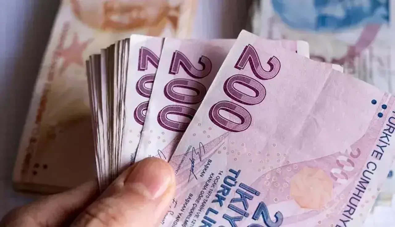 65 yaş aylığı alanlar bayram ikramiyesi alacak mı? Kimler bayram ikramiyesi alabilir?