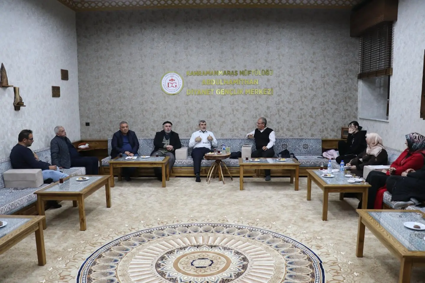 yazı görseli olabilir