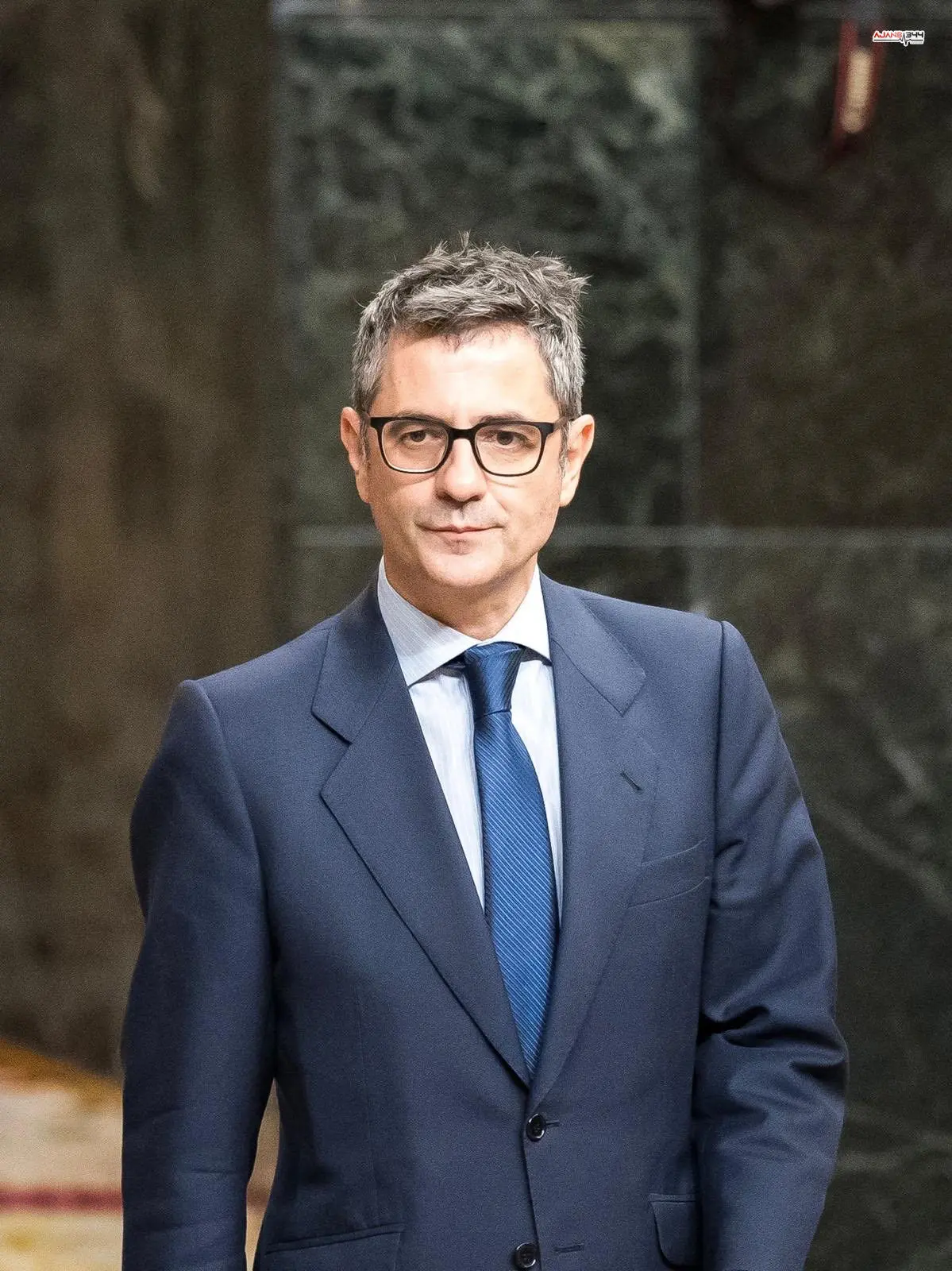 H Cqlqmeao A A F Wio