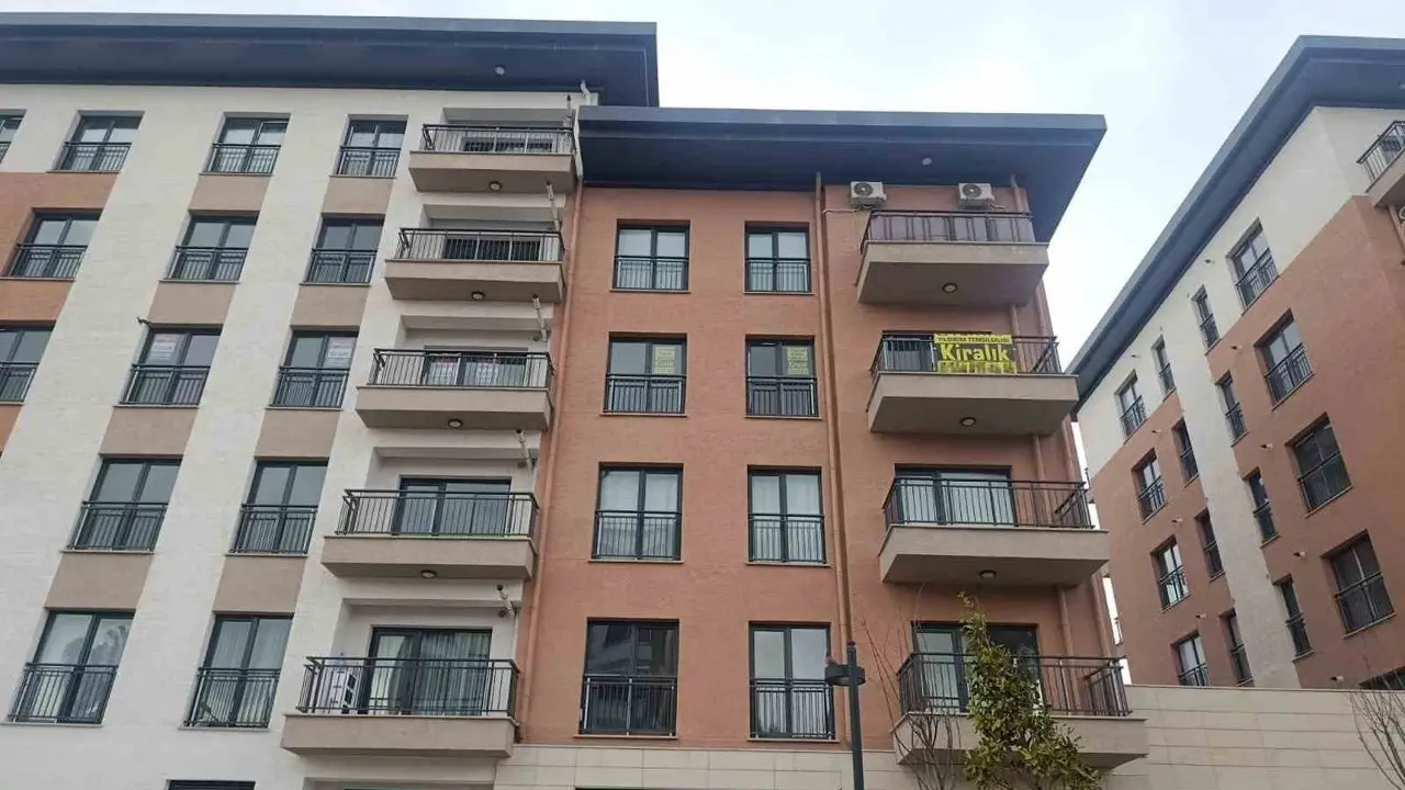 Kahramanmaraş'ta yeni konutlar kira fiyatlarını düşürdü - Gazete Rize /  Rize Haber / Son Dakika Rize Haberleri