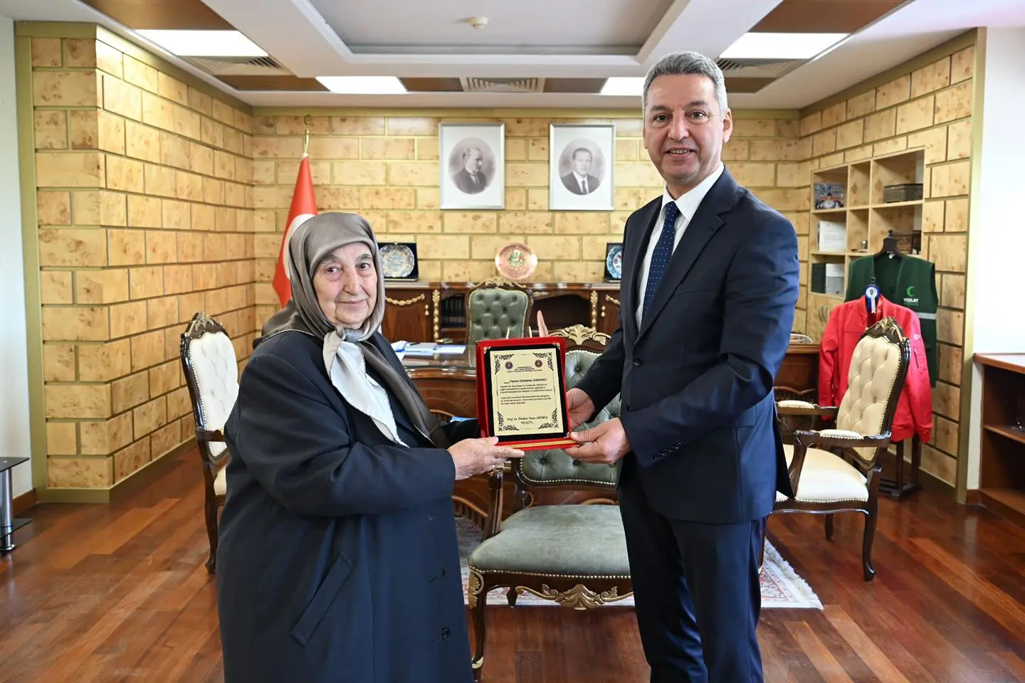 yazı görseli olabilir