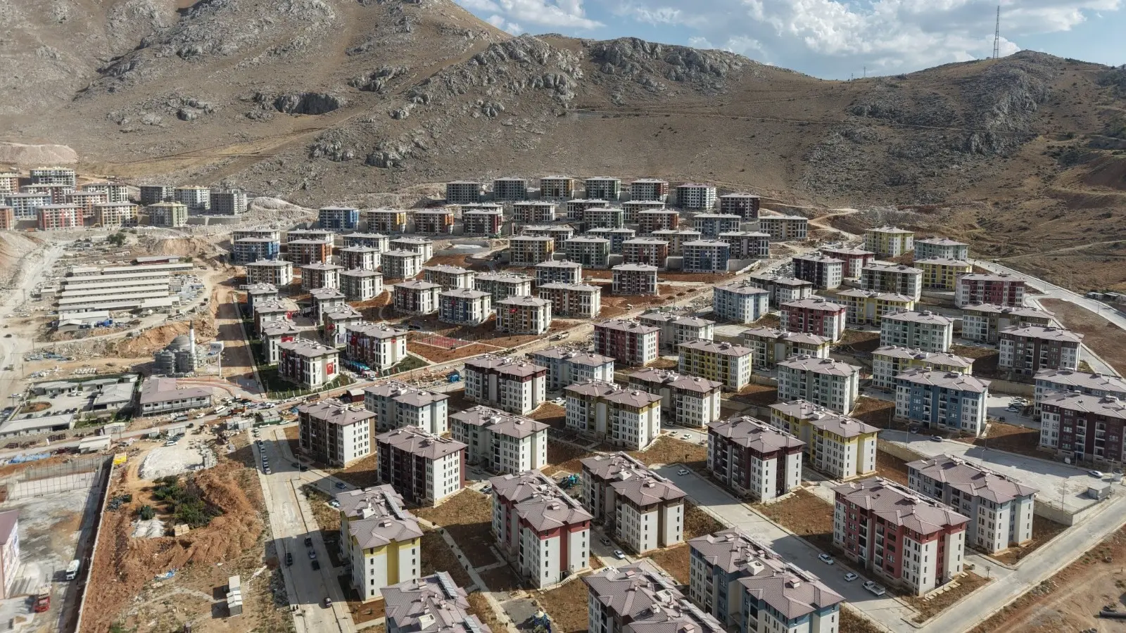 Kahramanmaraş'ta 5 Bin 749 Yeni Yuva Teslim Edildi | Kahramanmaraş Büyükşehir Belediyesi