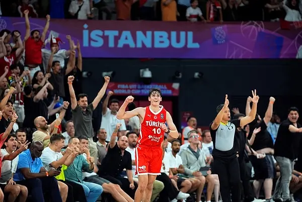 6 sayı geriden gelerek kazandık.
