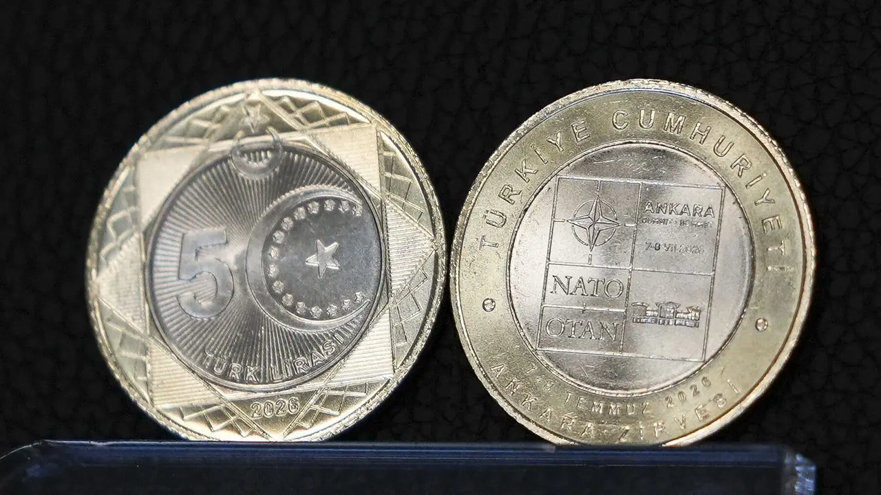NATO Zirvesi anısına özel 5 lira basıldı