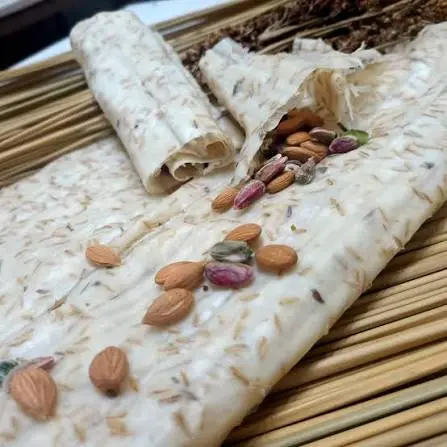 Maraş'a özgü tarhanaların en ilginci, cipse benzeyen şekliyle dikkat çeken Maraş Tarhana Firiği. Türkiye'de Maraş'tan başka hiçbir ilde ve yörede bulunmayan firik tarhanası, tarhananın tam olarak kurumadan hemen önceki halidir ve sadece