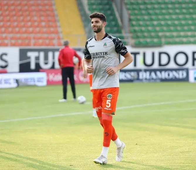 Alex Scout on X: "🔍 Umit Akdag 🇷🇴🇹🇷 (CB, 2003, Göztepe) Our potential new U21 CB has Turkish roots but is born in Bucharest, he played at FCSB & Chelsea academy before
