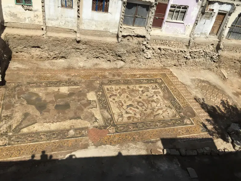 Germanicia Antik Kenti - Maraş Avucumda