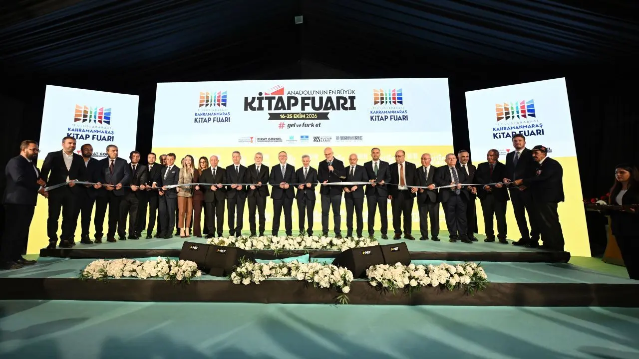 Kahramanmaraş Kitap Fuarı'nda Tarihi Rekor! Ziyaretçi Sayısı 400 Bini Aştı (4)