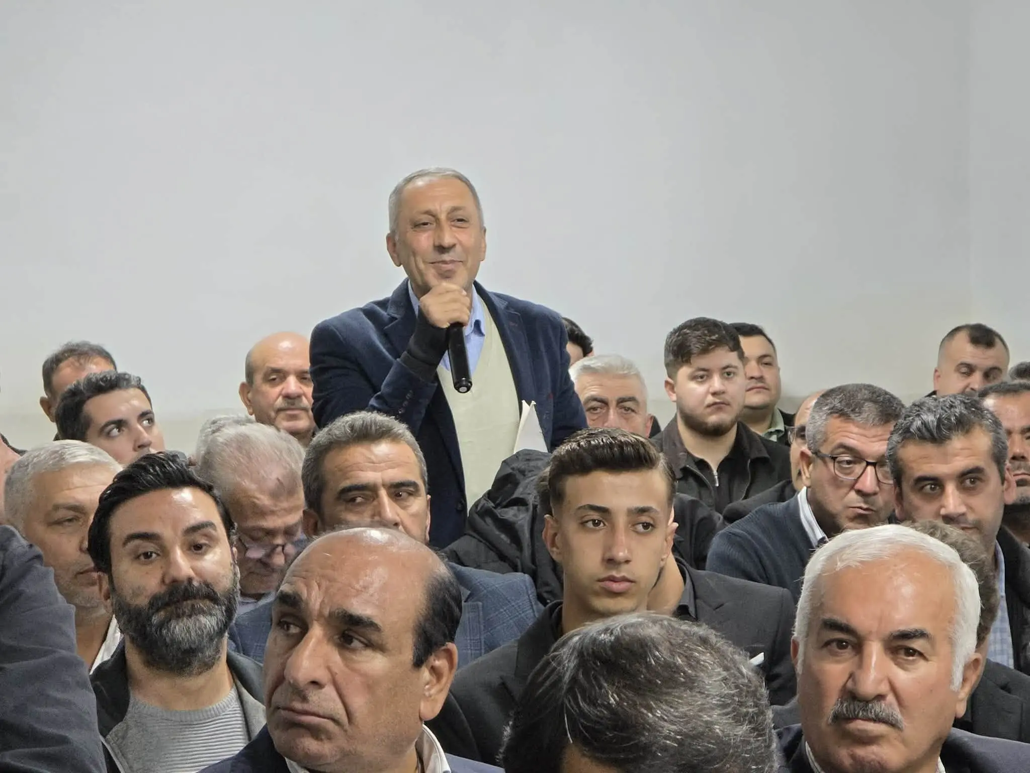 bir veya daha fazla kişi görseli olabilir